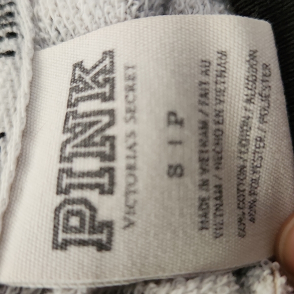 PINK Long Sleeved Top - Picture 2 of 2